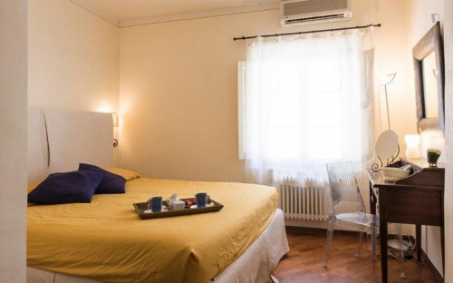 Admirable 1-bedroom apartment in Piazza della Signoria