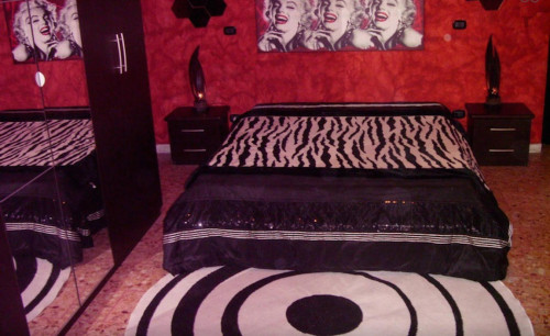 Marvelous Accommodation Within Walking Distance From Piazza Scipione Ammirato - 1