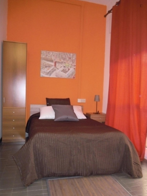 Single bedroom with ensuite bathroom, close to Universita' Degli Studi Di Bologna