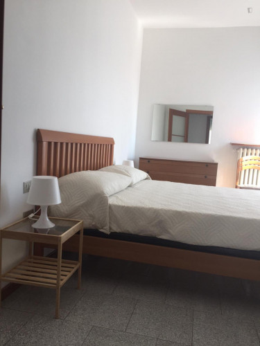 Double Bedroom close to Bovisa