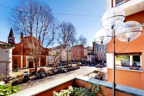 Comfy bright 1-bedroom apartment close to Lanza metro station - Gallery - 25