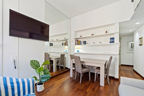 Comfy bright 1-bedroom apartment close to Lanza metro station - Gallery - 35