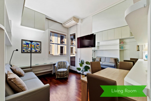Comfy bright 1-bedroom apartment close to Lanza metro station - Gallery - 10