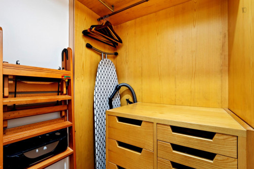 Comfy bright 1-bedroom apartment close to Lanza metro station - Gallery - 22