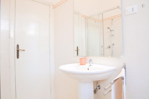 Comfortable double bedroom in San Paolo area - Gallery - 15