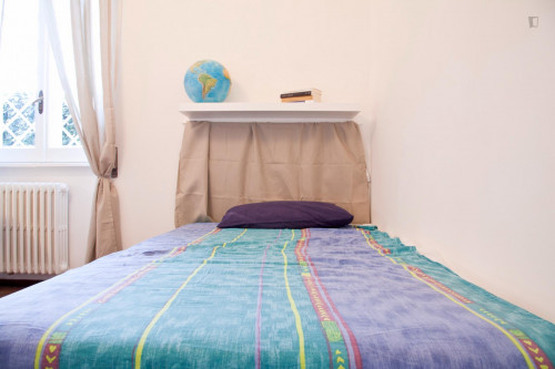 Cosy double bedroom in Ostiense neighbourhood - Gallery - 27