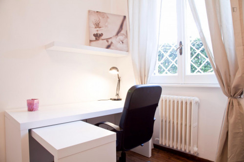 Cosy double bedroom in Ostiense neighbourhood - Gallery - 31