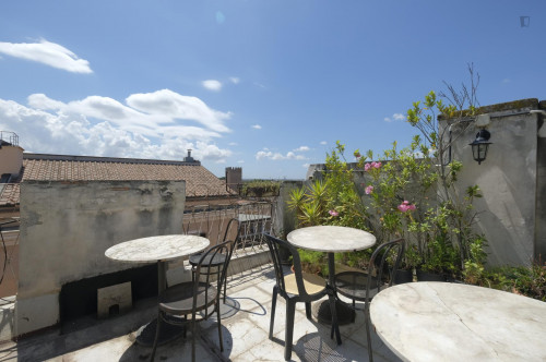 studio one bedroom apartment with kitchen and bathroom quart.Monti near Colosseo - Gallery - 7