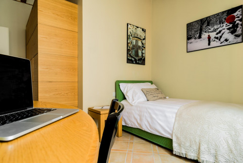 Elegant 2-bedroom apartment close to NABA, IULM and Bocconi - Gallery - 9