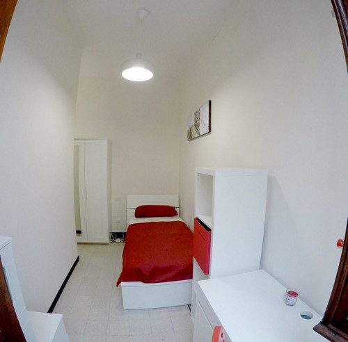 Nice single bedroom close to Florence city centre