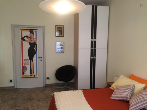 Cool double bedroom near Politecnico di Milano - Gallery - 26