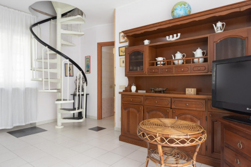 2-bedroom apartment near the Spezia metro - Gallery - 6