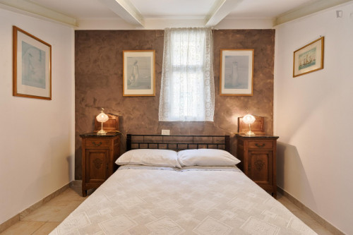 2-bedroom apartment near the Spezia metro - Gallery - 13
