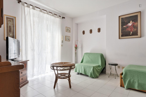 2-bedroom apartment near the Spezia metro  - Gallery -  3