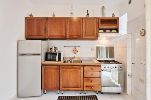 2-bedroom apartment near the Spezia metro - Gallery - 7