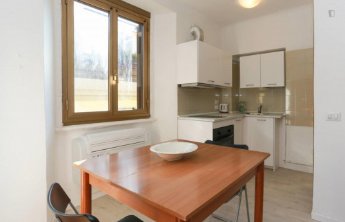 Nice one bedroom apartment close to Porta Genova metro station - Gallery - 9