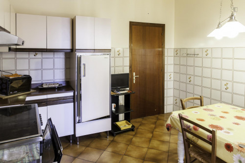 Inviting double bedroom in Novoli - Gallery - 14