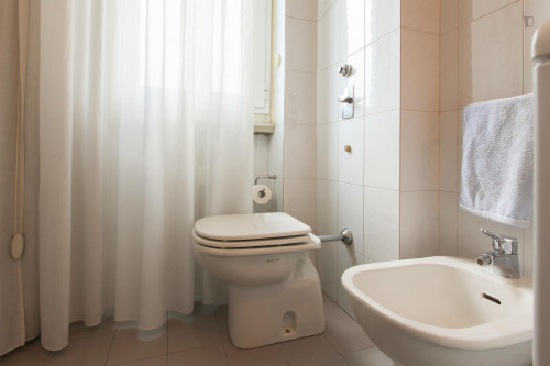 Great looking twin bedroom close to ESE Milano - Gallery - 12