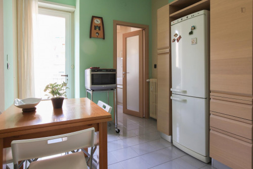 Great looking twin bedroom close to ESE Milano - Gallery - 5