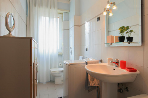 Great looking twin bedroom close to ESE Milano - Gallery - 11