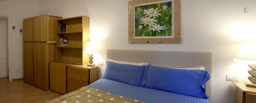Humble 2-bedroom apartment in Municipio I