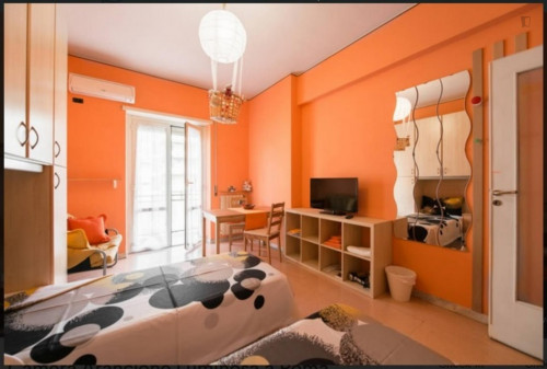 Welcoming double bedroom near Prenestina train station - Gallery - 13