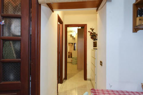 Cosy double bedroom in the San Lorenzo neighbourhood - Gallery - 11