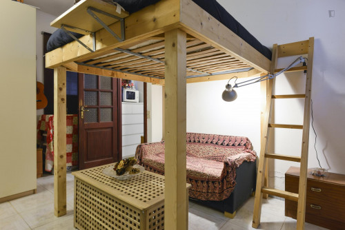 Cosy double bedroom in the San Lorenzo neighbourhood - Gallery - 4