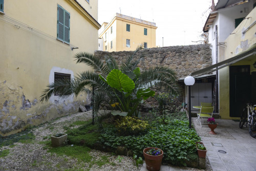 Cosy double bedroom in the San Lorenzo neighbourhood - Gallery - 13