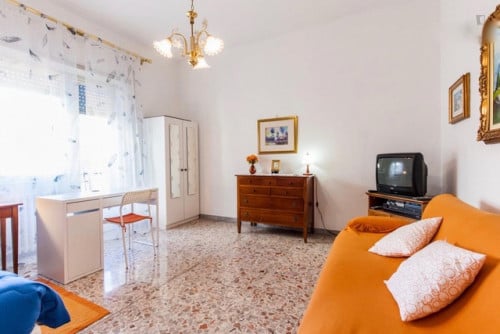 Lovely single bedroom near Parco di Centocelle