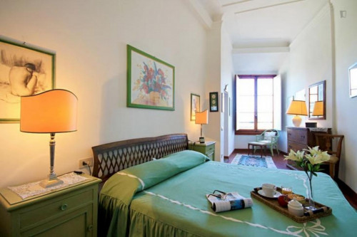 Charismatic 1-bedroom flat in San Frediano - Gallery - 20