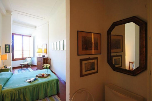 Charismatic 1-bedroom flat in San Frediano - Gallery - 19