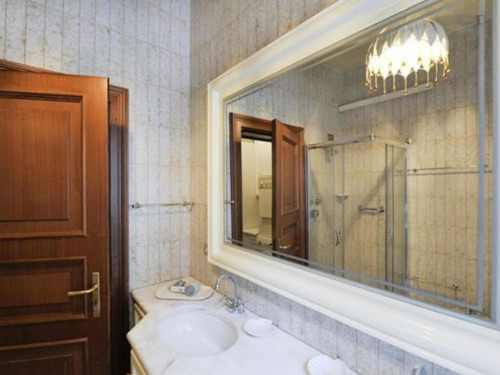 2-bedroom apartment - Gallery - 12