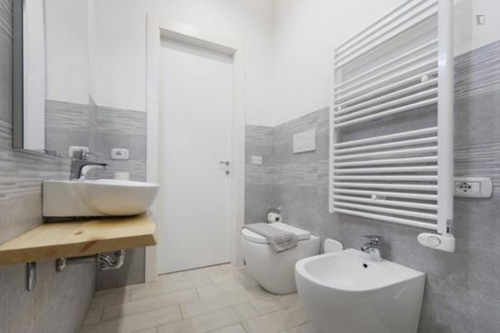 1-Bedroom apartment near Bologna Centrale train station - Gallery - 15
