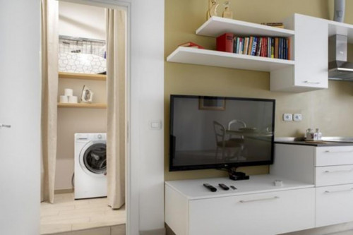 1-Bedroom apartment near Bologna Centrale train station  - Gallery -  5