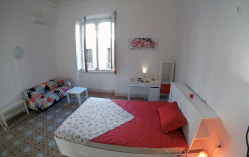 Beautiful Double Bedroom In Florence City Centre - 1