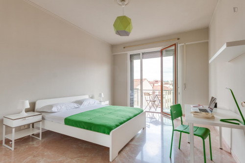 Very pleasant double bedroom near Piazza Della Libertà  - Gallery -  1