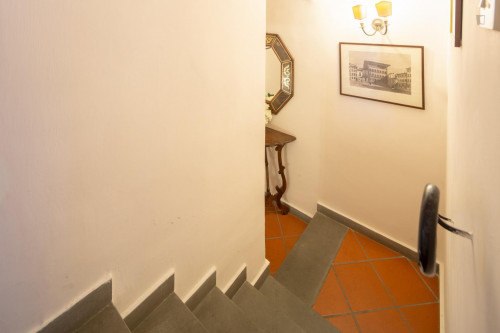 Pleasant two-bedroom apartment next to the university - Gallery - 13