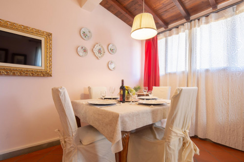 Pleasant two-bedroom apartment next to the university - Gallery - 5