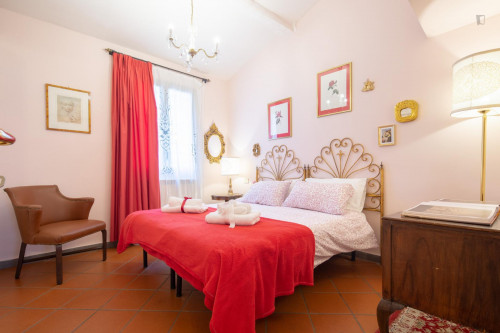 Pleasant two-bedroom apartment next to the university - Gallery - 25