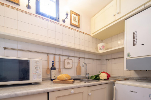 Pleasant two-bedroom apartment next to the university - Gallery - 21