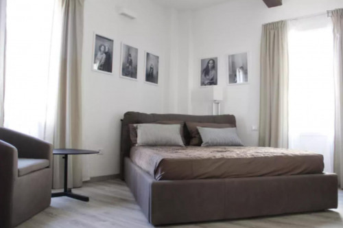 Amazing 3-bedroom apartment near Piazza San Marco - Gallery - 11