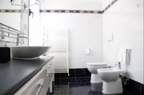 Amazing 3-bedroom apartment near Piazza San Marco - Gallery - 7