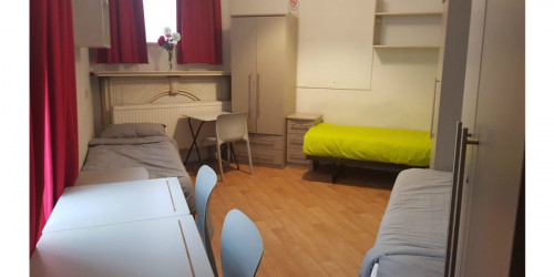  3 Bed Dormitory  -  Belvedere House  - Gallery -  1