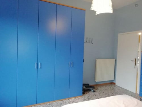 Large bedroom near POLIMODA