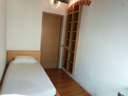 Nice bedroom very close to Polimoda - Gallery - 20