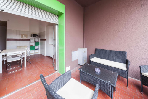 Colourful double bedroom in proximity of Università degli Studi di Firenze - Gallery - 11
