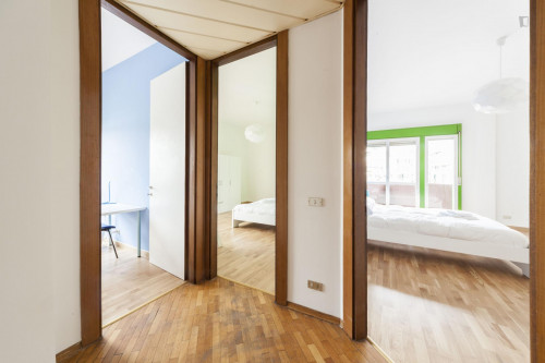 Colourful double bedroom in proximity of Università degli Studi di Firenze  - Gallery -  5