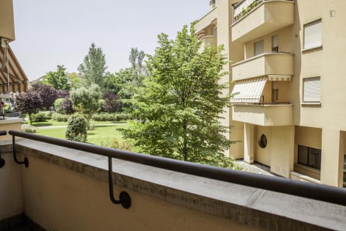 Cool-looking 1-bedroom apartment in Foscherara - Gallery - 5