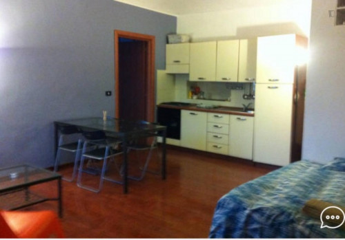 Comfy 1-bedroom flat strategically located near universities - Gallery - 18